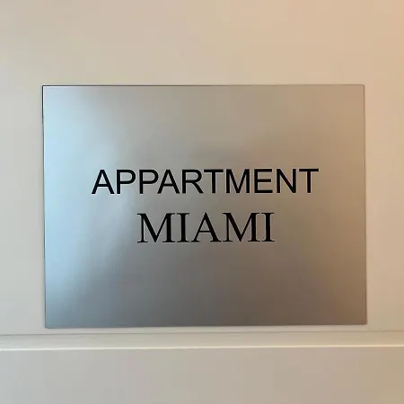 Miami , Naehe Duesseldorf ,messe ,hbf ,city, Wifi, Helios Hospital